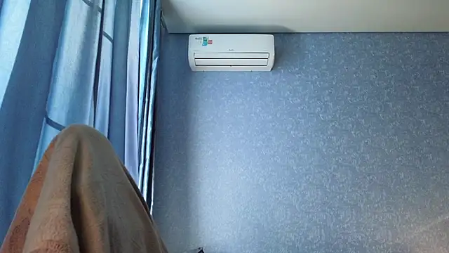 HotBrandyX online show from October 17, 2025, 3:32 am