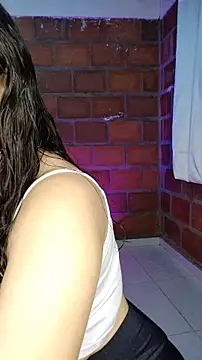 Snapshot of enid_greins chatting on January 18, 2026, 12:47 am enid greins online show from January 18, 2026, 12:47 am