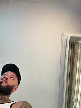 dereckgreen online show from April 13, 2026, 5:50 pm