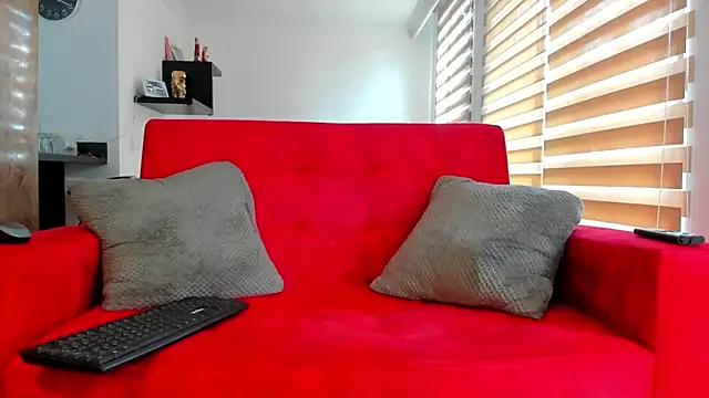 dereckgreen online show from November 15, 2025, 2:21 pm