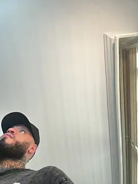 dereckgreen online show from April 7, 2026, 4:20 pm