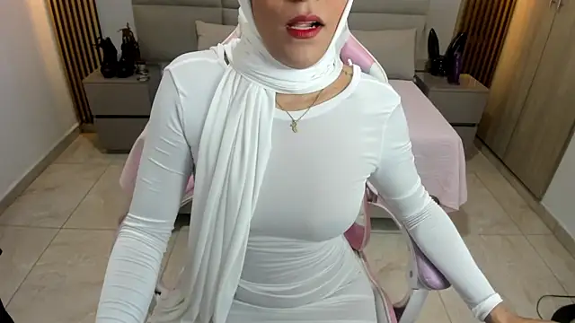 Zulema hamdi online show from March 2, 2025, 11:19 am