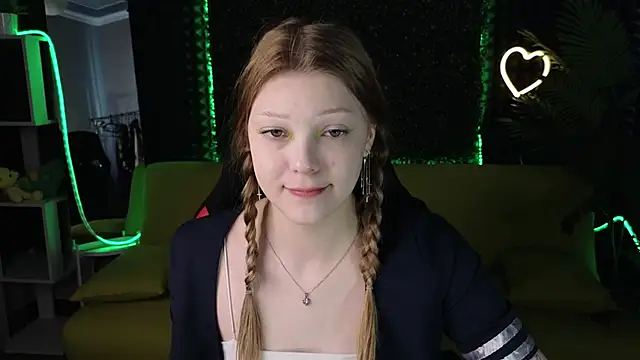 MiaWhisper online show from January 29, 2025, 4:26 am