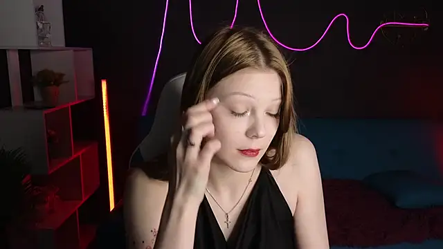 MiaWhisper online show from January 23, 2025, 4:09 am