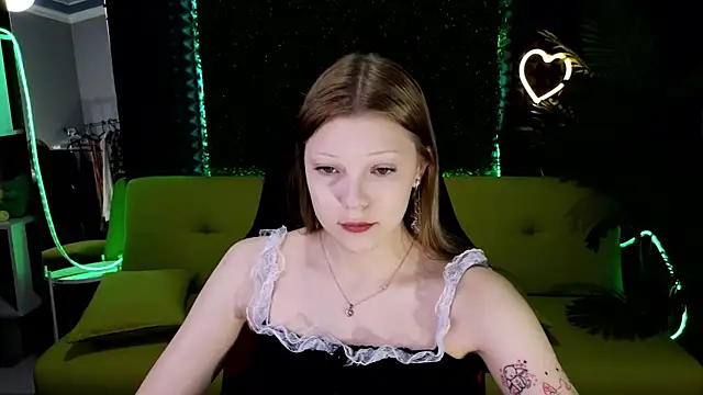 MiaWhisper online show from January 27, 2025, 1:16 am