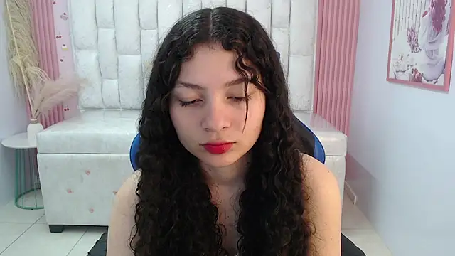 shalon diaz s online show from November 26, 2025, 1:11 pm