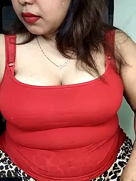 Love-Me50 online show from September 26, 2025, 7:32 pm