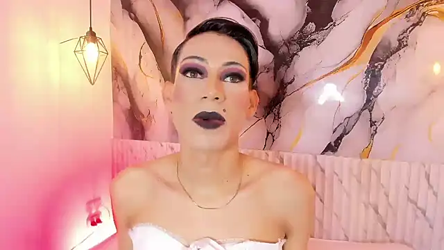 JackeOwens online show from October 31, 2025, 12:02 pm