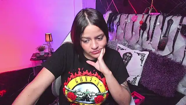 Snapshot of victoria__floyd chatting on June 5, 2026, 3:11 am victoria floyd online show from June 5, 2026, 3:11 am