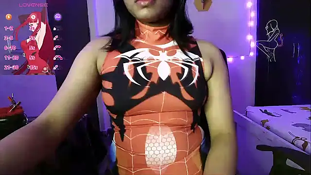 Snapshot of night_queen07 chatting on October 12, 2025, 6:42 pm night queen07 online show from October 12, 2025, 6:42 pm