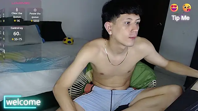 Snapshot of cute_mathew chatting on March 21, 2025, 5:21 am cute mathew online show from March 21, 2025, 5:21 am