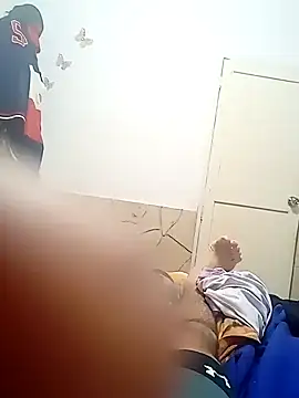 Snapshot of CubanoFull chatting on February 6, 2025, 5:57 am CubanoFull online show from February 6, 2025, 5:57 am