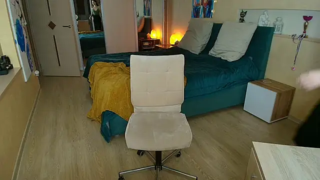 ReginaSparkle online show from October 14, 2025, 7:36 pm