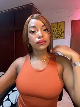 SaraYedid17 online show from December 2, 2025, 7:21 am