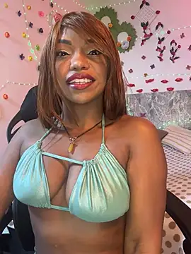 SaraYedid17 online show from October 11, 2025, 4:57 am