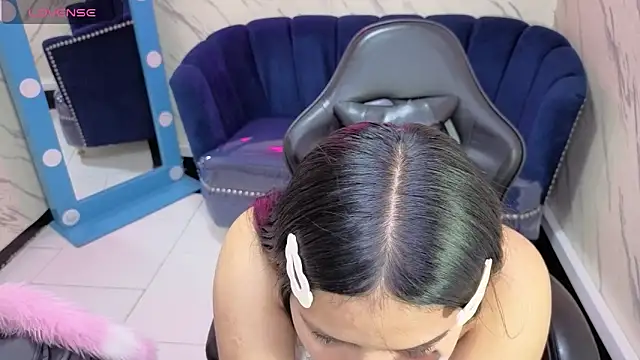 Snapshot of Paulette_v chatting on September 9, 2025, 1:09 pm Paulette v online show from September 9, 2025, 1:09 pm