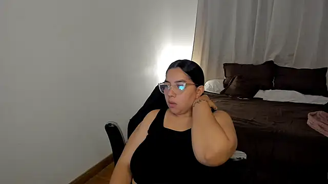 Snapshot of brithany_olson25 chatting on November 26, 2025, 11:21 am brithany olson25 online show from November 26, 2025, 11:21 am