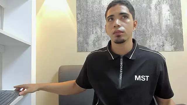 Snapshot of RYAN_PATERSON chatting on October 18, 2025, 12:29 pm RYAN PATERSON online show from October 18, 2025, 12:29 pm