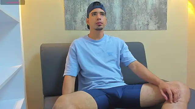 Snapshot of RYAN_PATERSON chatting on October 16, 2025, 12:24 pm RYAN PATERSON online show from October 16, 2025, 12:24 pm