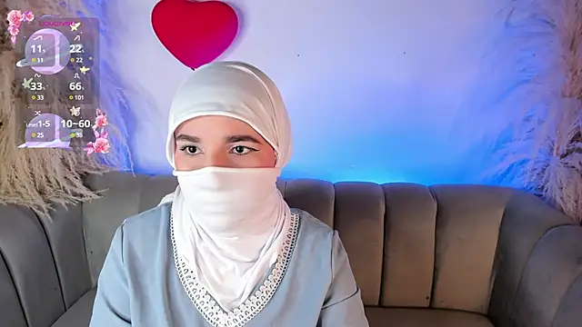 Ayha khalaf online show from February 26, 2025, 2:41 am