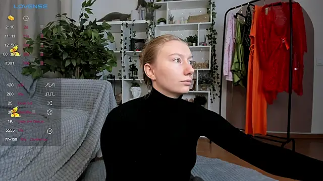 Snapshot of Rachel_Rut chatting on October 17, 2025, 4:05 am Rachel Rut online show from October 17, 2025, 4:05 am