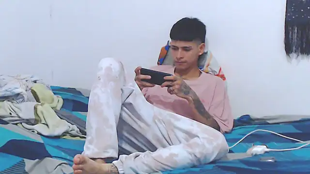 Snapshot of lu_nastyboy18 chatting on October 8, 2025, 12:45 am lu nastyboy18 online show from October 8, 2025, 12:45 am