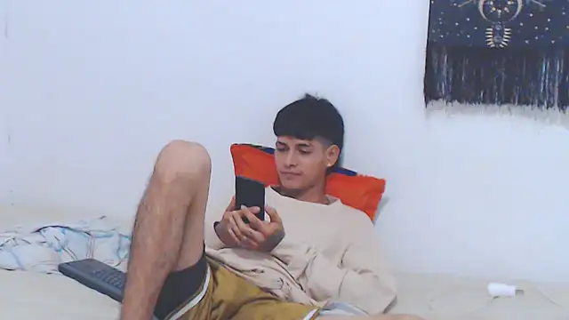 Snapshot of lu_nastyboy18 chatting on September 19, 2025, 6:12 pm lu nastyboy18 online show from September 19, 2025, 6:12 pm
