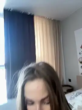 Snapshot of DianaShermy chatting on February 28, 2025, 10:09 am DianaShermy online show from February 28, 2025, 10:09 am