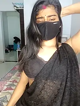 Love-N online show from October 6, 2025, 7:14 pm