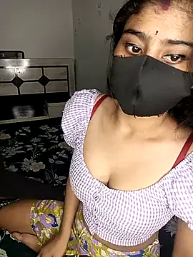 Love-N online show from May 3, 2026, 3:26 pm