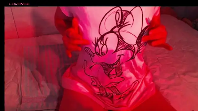 sweetchani666 online show from April 21, 2026, 3:29 pm