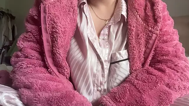 blissdimicco online show from April 4, 2026, 1:28 pm