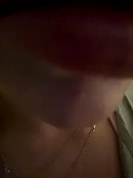 Snapshot of blissdimicco chatting on October 7, 2025, 6:31 pm blissdimicco online show from October 7, 2025, 6:31 pm