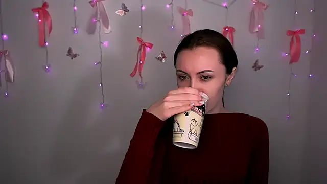 Snapshot of Nikonara_Love chatting on February 17, 2026, 12:57 pm Nikonara Love online show from February 17, 2026, 12:57 pm