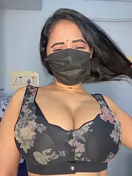 Hot honey77 online show from October 25, 2025, 5:46 pm