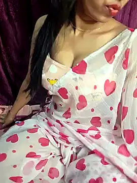 Snapshot of Hot_honey77 chatting on March 18, 2025, 4:50 pm Hot honey77 online show from March 18, 2025, 4:50 pm