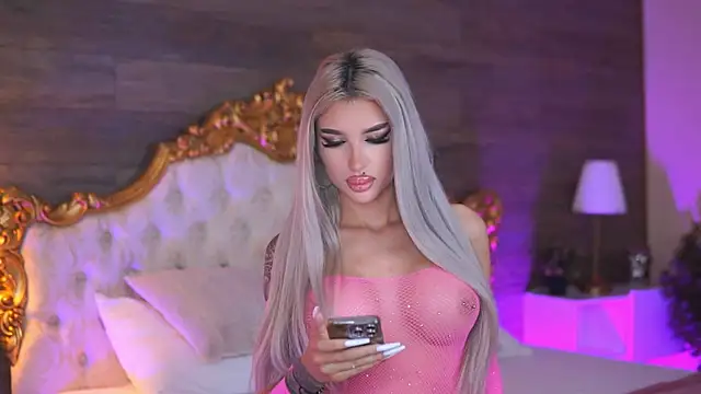 Juicy Jessye online show from October 8, 2025, 7:47 pm