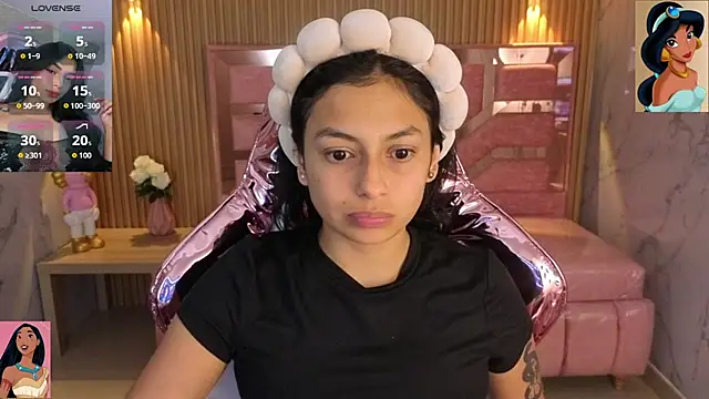 Snapshot of lilith_petit_sub chatting on November 30, 2025, 3:51 am lilith petit sub online show from November 30, 2025, 3:51 am