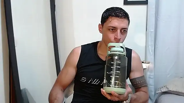 Frank Millers online show from March 17, 2026, 12:35 am