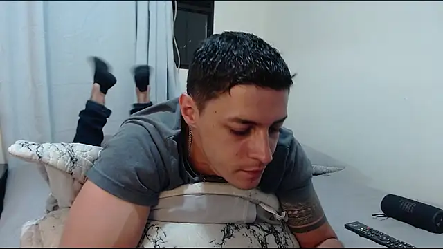 Snapshot of Frank_Millers chatting on March 3, 2026, 12:17 am Frank Millers online show from March 3, 2026, 12:17 am