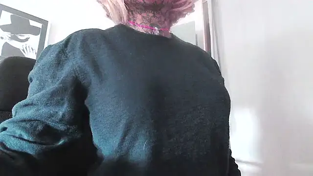 serena  vedette online show from October 9, 2025, 9:43 am