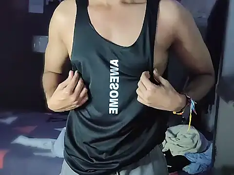 Snapshot of fit_boyxx chatting on October 2, 2025, 9:07 pm fit boyxx online show from October 2, 2025, 9:07 pm