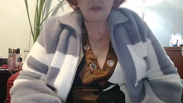 DeniseeRosea online show from April 14, 2026, 4:01 pm