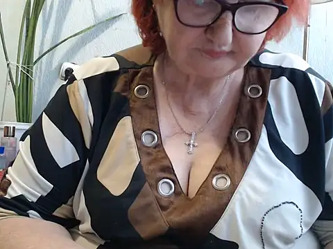 Snapshot of DeniseeRosea chatting on June 20, 2026, 6:07 am DeniseeRosea online show from June 20, 2026, 6:07 am