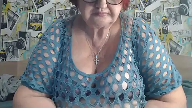 DeniseeRosea online show from November 30, 2025, 11:38 pm