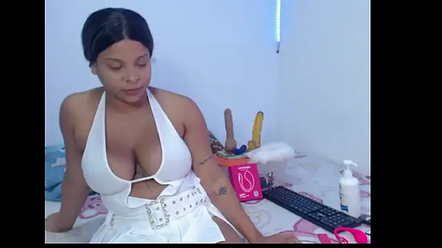 Snapshot of Ashley_Spicy chatting on February 7, 2026, 2:47 pm Ashley Spicy online show from February 7, 2026, 2:47 pm