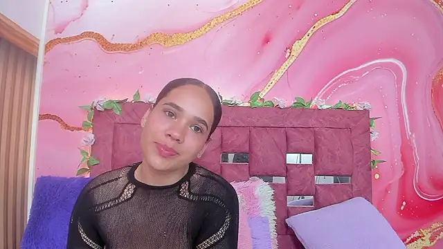 scarlett  evans  online show from March 4, 2026, 6:37 pm