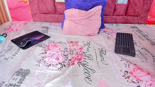 Snapshot of scarlett__evans_ chatting on February 16, 2026, 6:50 pm scarlett evans online show from February 16, 2026, 6:50 pm