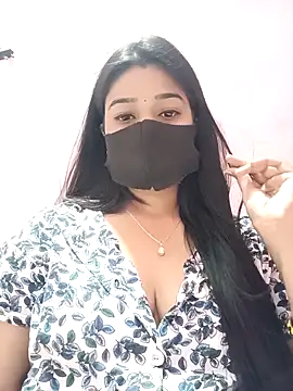 Simran-001 online show from April 13, 2026, 12:31 pm