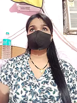 Simran-001 online show from October 10, 2025, 6:53 pm